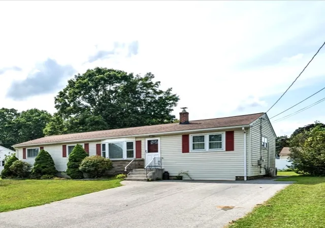 Photo 2 of Sale Pending at 16 Marigold Dr, Warwick, RI 02889 | MLS# 1421877 | Listing updated on 2026-09-27