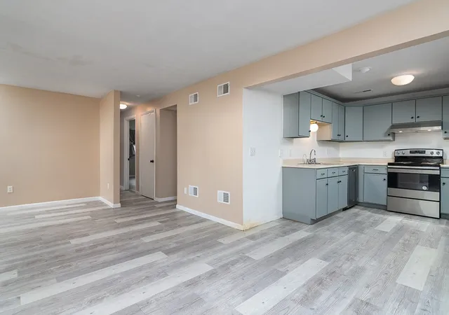 Photo 4 of Condo for sale at 39 Kristee Cir #39, West Warwick, RI 02893 | MLS# 1421930 | Listing updated on 2026-09-06