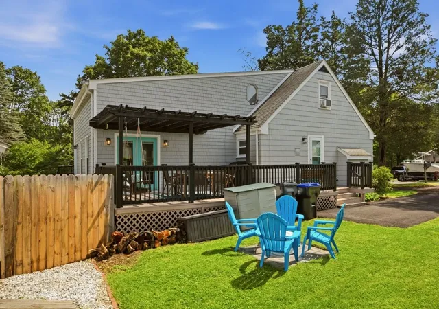 Photo 2 of Sale Pending at 20 Brook St, Barrington, RI 02806 | MLS# 1421935 | Listing updated on 2026-09-23
