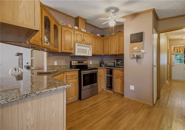 Photo 4 of Single family home for sale at 177 Songbird Ln, Tiverton, RI 02878 | MLS# 1421933 | Listing updated on 2026-09-13