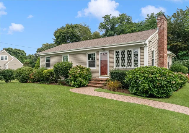 Photo 3 of Single family home for sale at 66 Berry Ln, Bristol, RI 02809 | MLS# 1421860 | Listing updated on 2026-09-13