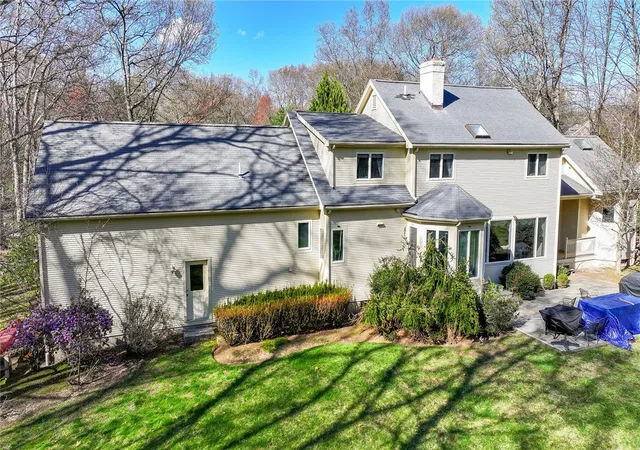 Photo 4 of Sale Pending at 40 Suffolk Way, Lincoln, RI 02865 | MLS# 1421988 | Listing updated on 2026-09-22