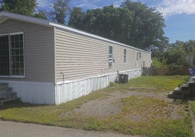 Photo 2 of Sale Pending at 245 Manton St, Pawtucket, RI 02861 | MLS# 1422057 | Listing updated on 2026-09-15