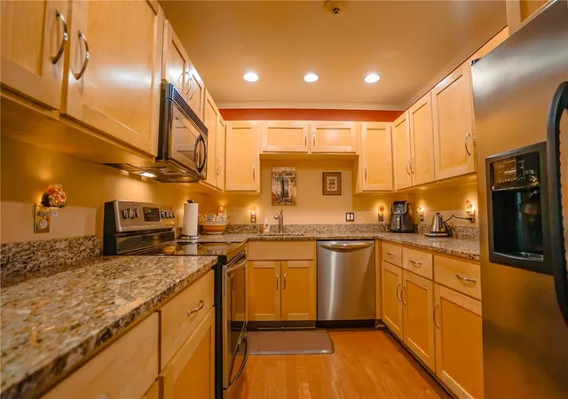 Photo 3 of Condo for sale at 600 N Broadway #2C, East Providence, RI 02914 | MLS# 1422081 | Listing updated on 2026-09-12