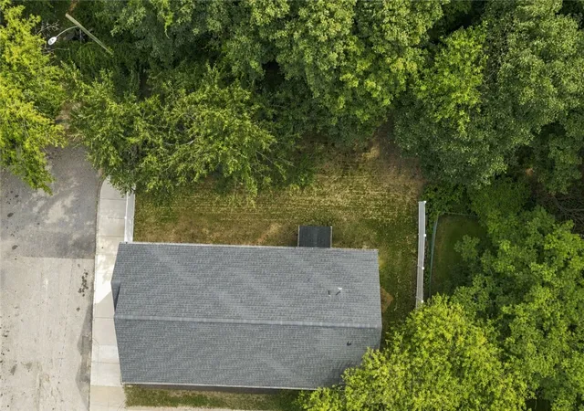 Photo 1 of Sale Pending at 4 Cutler St, Providence, RI 02909 | MLS# 1422082 | Listing updated on 2026-09-14