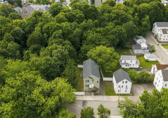 Photo 2 of Sale Pending at 4 Cutler St, Providence, RI 02909 | MLS# 1422082 | Listing updated on 2026-09-14