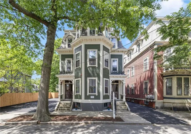 Photo 1 of Condo for sale at 43 Chapin Ave #4, Providence, RI 02909 | MLS# 1422084 | Listing updated on 2026-09-12