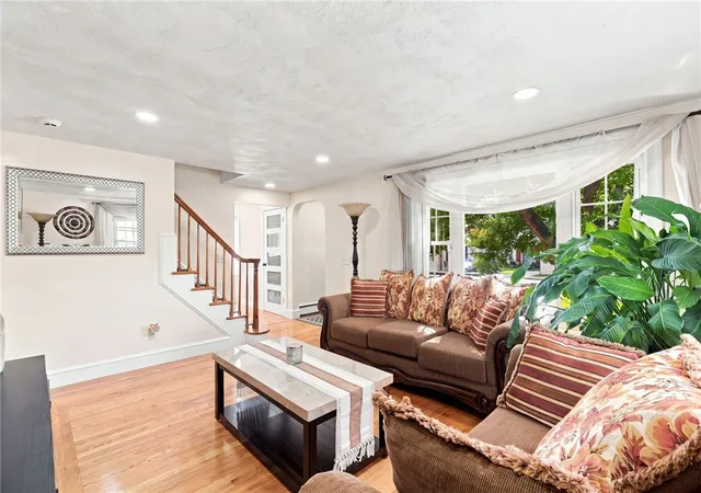 Photo 4 of Single family home for sale at 71 Petteys Ave, Providence, RI 02909 | MLS# 1422009 | Listing updated on 2026-09-09