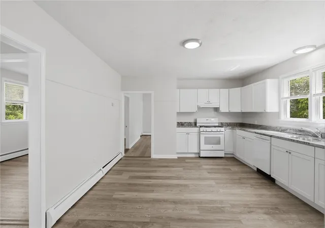 Photo 3 of Sale Pending at 70 Veazie St, Providence, RI 02908 | MLS# 1422101 | Listing updated on 2026-09-29