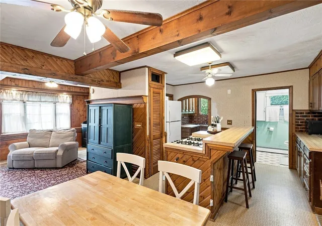 Photo 3 of Multi family home for sale at 41 Mount Hope Ave, Bristol, RI 02809 | MLS# 1420722 | Listing updated on 2026-09-13