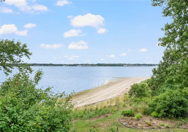 Photo 3 of Sale Pending at 133 Terrace Ave, East Providence, RI 02915 | MLS# 1422200 | Listing updated on 2026-09-16