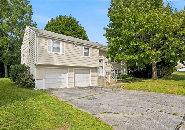 Photo 1 of Single family home for sale at 63 Bourbon St, Portsmouth, RI 02871 | MLS# 1422004 | Listing updated on 2026-10-08