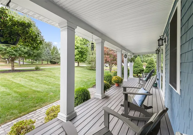 Photo 3 of Single family home for sale at 189 Delano Dr, North Kingstown, RI 02852 | MLS# 1421968 | Listing updated on 2026-10-02