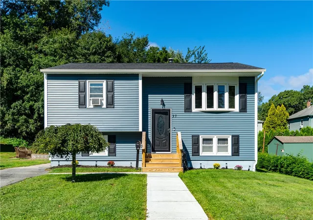 Photo 1 of Single family home for sale at 37 Revere Ave, West Warwick, RI 02893 | MLS# 1421992 | Listing updated on 2026-09-13