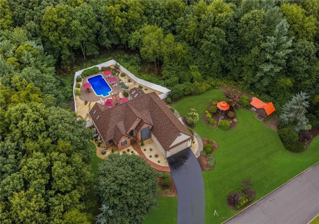 Photo 3 of Sale Pending at 42 Deer Run Dr, West Greenwich, RI 02817 | MLS# 1421763 | Listing updated on 2026-10-01