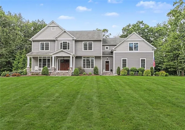 Photo 2 of Single family home for sale at 95 Taggart Ct, East Greenwich, RI 02818 | MLS# 1421583 | Listing updated on 2026-09-13