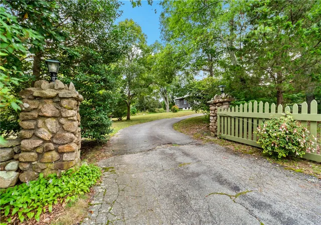 Photo 1 of Single family home for sale at 808 Ten Rod Rd, Exeter, RI 02822 | MLS# 1422305 | Listing updated on 2026-10-03