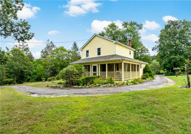 Photo 3 of Single family home for sale at 808 Ten Rod Rd, Exeter, RI 02822 | MLS# 1422305 | Listing updated on 2026-10-03