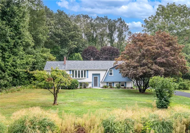 Photo 1 of Single family home for sale at 285 Joslin Rd, Glendale, RI 02826 | MLS# 1422139 | Listing updated on 2026-10-03