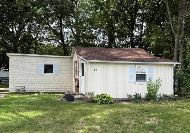 Photo 1 of Single family home for sale at 165 Canfield Ave, Warwick, RI 02889 | MLS# 1422320 | Listing updated on 2026-10-03