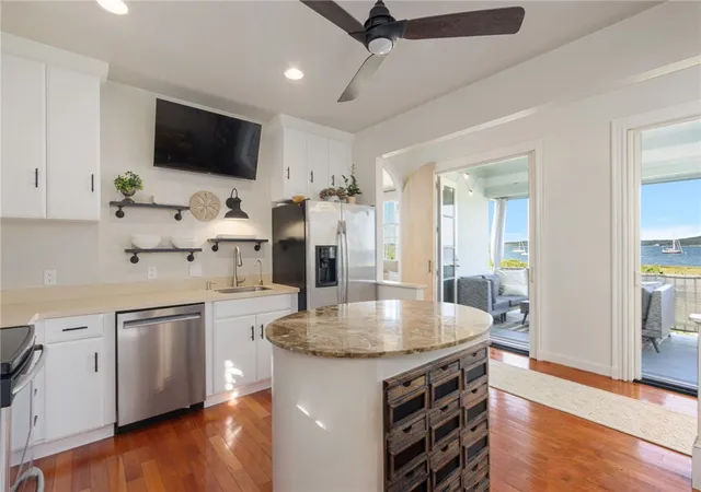 Photo 4 of Sale Pending at 130 Comn Fence Blvd, Portsmouth, RI 02871 | MLS# 1422154 | Listing updated on 2026-10-02