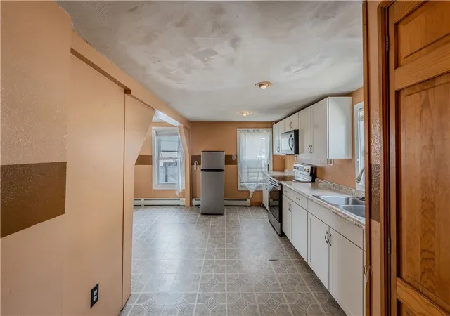 Photo 2 of Single family home for sale at 738 Lonsdale Ave, Central Falls, RI 02863 | MLS# 1422339 | Listing updated on 2026-09-13