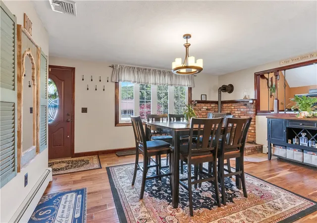 Photo 3 of Sale Pending at 139 Ray Ave, Woonsocket, RI 02895 | MLS# 1421964 | Listing updated on 2026-10-06