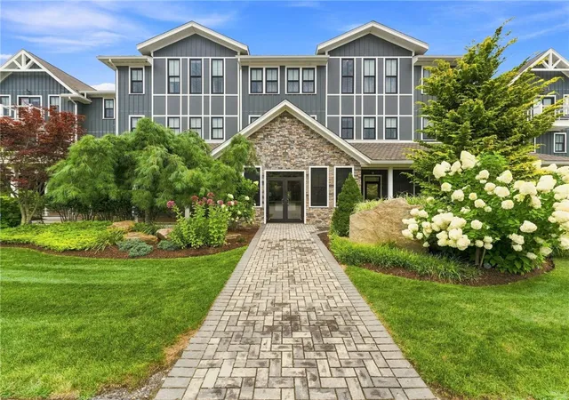 Photo 3 of Condo for sale at 2 Bumblebee Ln, Richmond, RI 02898 | MLS# 1421911 | Listing updated on 2026-09-14