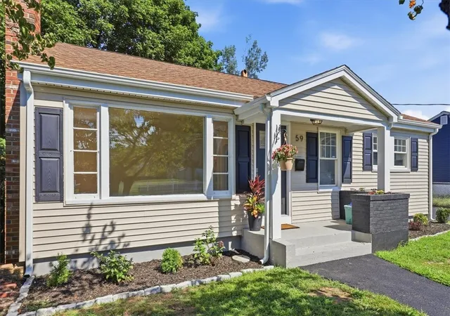 Photo 3 of Sale Pending at 59 Newbury Ave, Woonsocket, RI 02895 | MLS# 1422138 | Listing updated on 2026-09-14