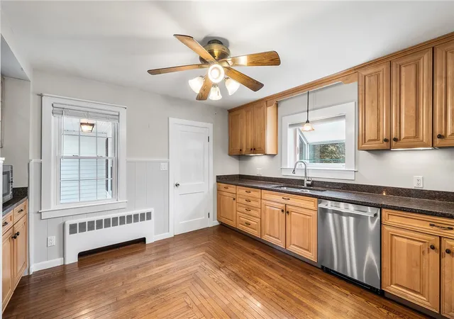 Photo 4 of Single family home for sale at 3714 Mendon Rd, Cumberland, RI 02864 | MLS# 1422121 | Listing updated on 2026-09-21