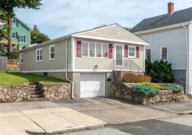 Photo 1 of Sale Pending at 39 Gray St, Providence, RI 02909 | MLS# 1421986 | Listing updated on 2026-09-28