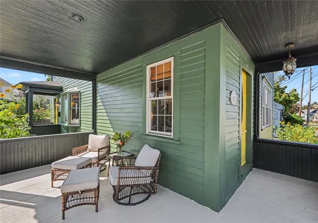 Photo 4 of Sale Pending at 307 Main St, Warren, RI 02885 | MLS# 1422422 | Listing updated on 2026-10-01