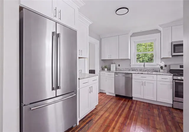Photo 3 of Single family home for sale at 62 Dunbar Ave, Rumford, RI 02916 | MLS# 1422462 | Listing updated on 2026-10-07