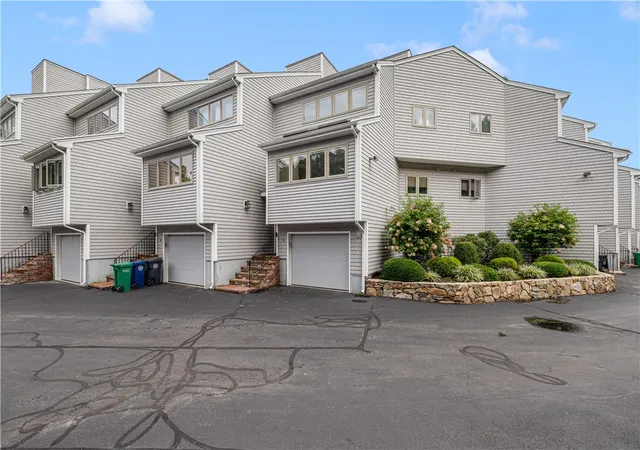 Photo 2 of Condo for sale at 4496 Post Rd #5, East Greenwich, RI 02818 | MLS# 1422467 | Listing updated on 2026-10-04