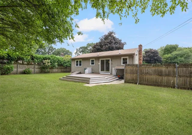 Photo 3 of Single family home for sale at 120 Tampa St, West Warwick, RI 02893 | MLS# 1422481 | Listing updated on 2026-09-27