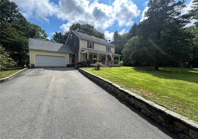 Photo 2 of Single family home for sale at 49 Captains Cir, Tiverton, RI 02878 | MLS# 1422494 | Listing updated on 2026-10-07
