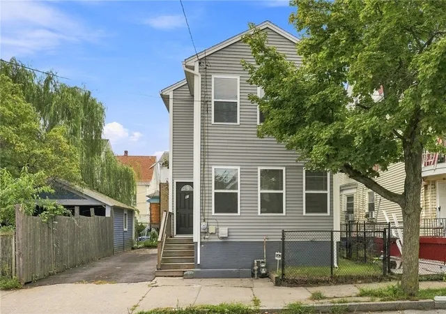 Single family home for sale at 91 Niagara St, Providence, RI 02907 | MLS# 1422489