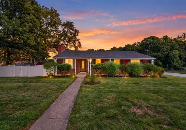 Photo 3 of Sale Pending at 215 Mendon Rd, North Attleboro, MA 02760 | MLS# 1422426 | Listing updated on 2026-10-06