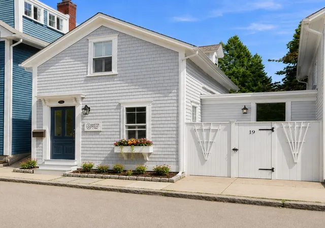 Photo 1 of Single family home for sale at 19 3rd Street, Newport, RI 02840 | MLS# 1422532 | Listing updated on 2026-09-05