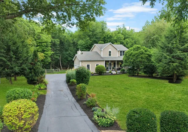 Photo 2 of Sale Pending at 5 Christopher Rd, Westerly, RI 02891 | MLS# 1422036 | Listing updated on 2026-10-01