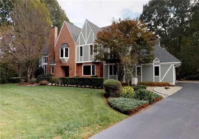 Photo 2 of Single family home for sale at 48 Saint George Ct, Warwick, RI 02888 | MLS# 1422518 | Listing updated on 2026-09-20