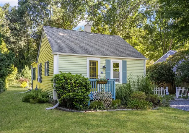 Photo 1 of Single family home for sale at 20 Samuel Rodman St, Wakefield, RI 02879 | MLS# 1422602 | Listing updated on 2026-09-12