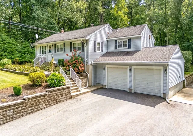 Photo 1 of Single family home for sale at 797 Joslin Rd, Harrisville, RI 02830 | MLS# 1422073 | Listing updated on 2026-09-21