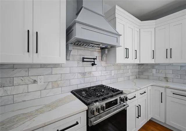 Photo 4 of Sale Pending at 58 Jackson Ave, Johnston, RI 02919 | MLS# 1422623 | Listing updated on 2026-09-30