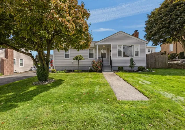 Photo 2 of Sale Pending at 10 Summit Ave, Johnston, RI 02919 | MLS# 1422581 | Listing updated on 2026-09-21