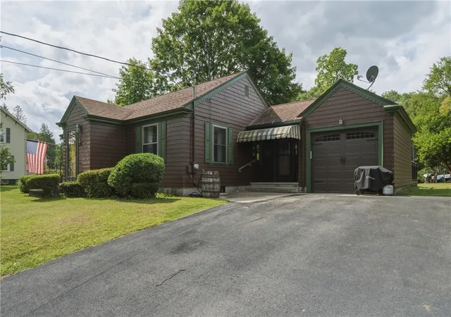 Photo 3 of Sale Pending at 880 Victory Hwy, Mapleville, RI 02839 | MLS# 1422103 | Listing updated on 2026-09-21