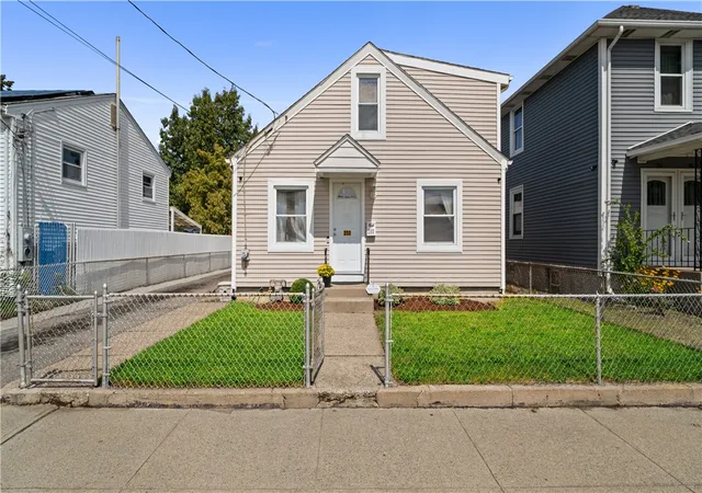 Photo 1 of Sale Pending at 250 Benefit St, Pawtucket, RI 02861 | MLS# 1422499 | Listing updated on 2026-09-20