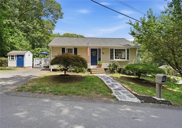 Photo 3 of Single family home for sale at 12 View St, Lincoln, RI 02865 | MLS# 1422506 | Listing updated on 2026-10-18