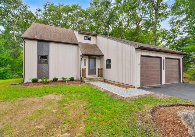 Photo 1 of Single family home for sale at 6 Acacia Ct, Coventry, RI 02816 | MLS# 1422706 | Listing updated on 2026-09-28