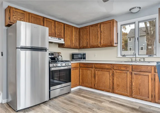 Photo 3 of Single family home for sale at 89 Spice Bush Trl, Narragansett, RI 02882 | MLS# 1422693 | Listing updated on 2026-10-19